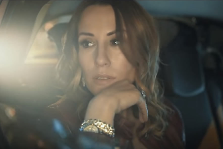 Yeni Single : Nilgül: “Radyoda Bi’ Şarkı”