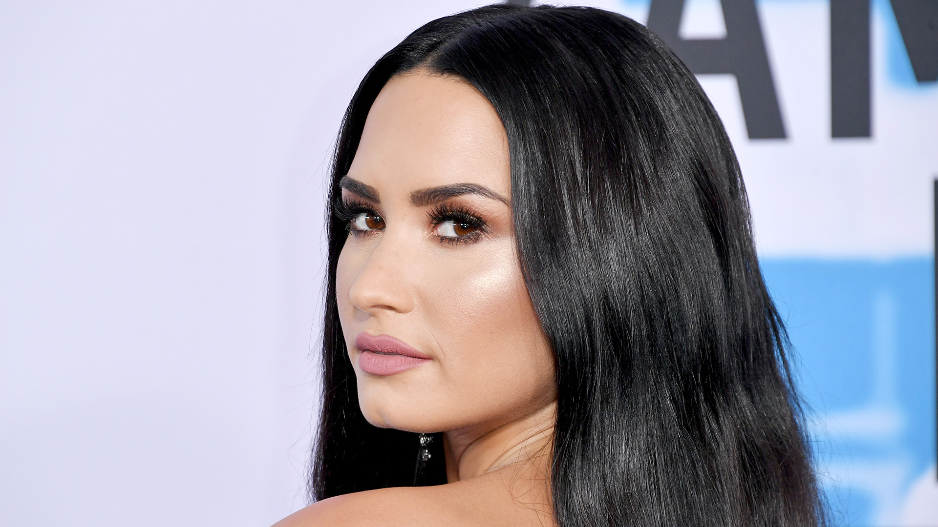 Demi Lovato ‘dan yeni koleksiyon